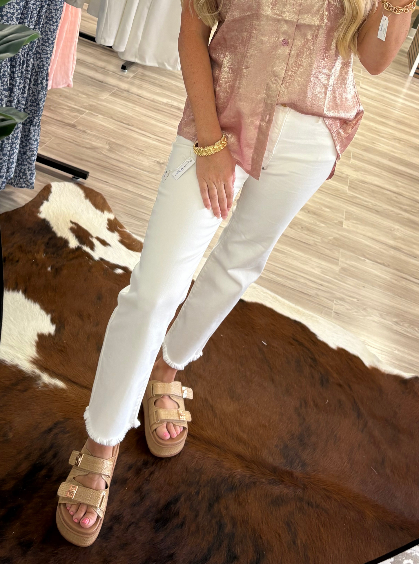 Risen white mid rise crop jeans