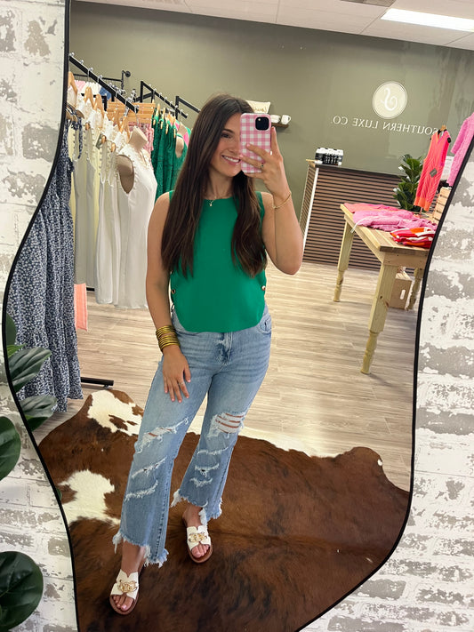 Green sleeveless sweater top