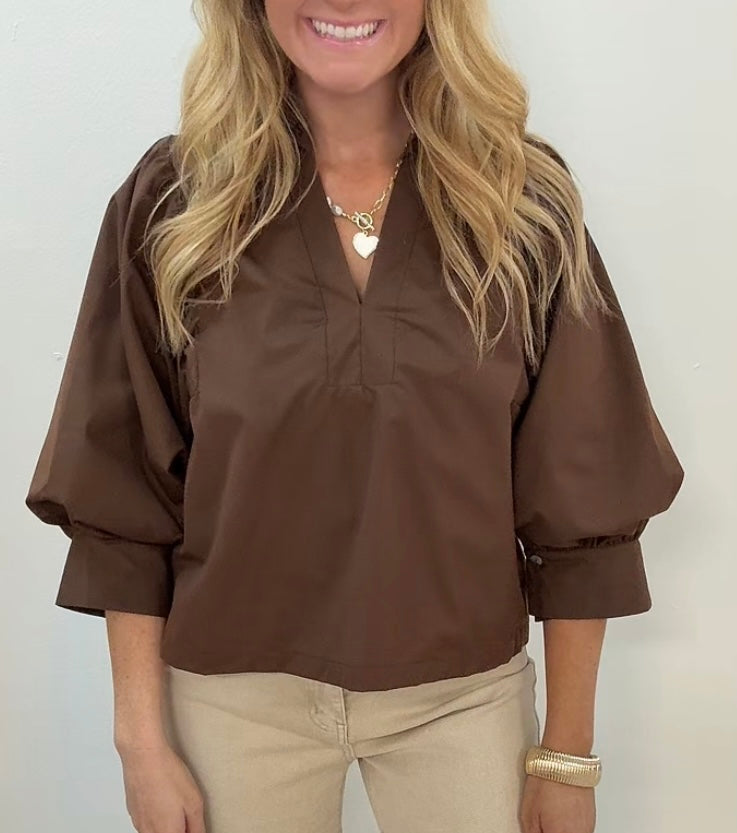 Brown V-neck puff quarter sleeve blouse