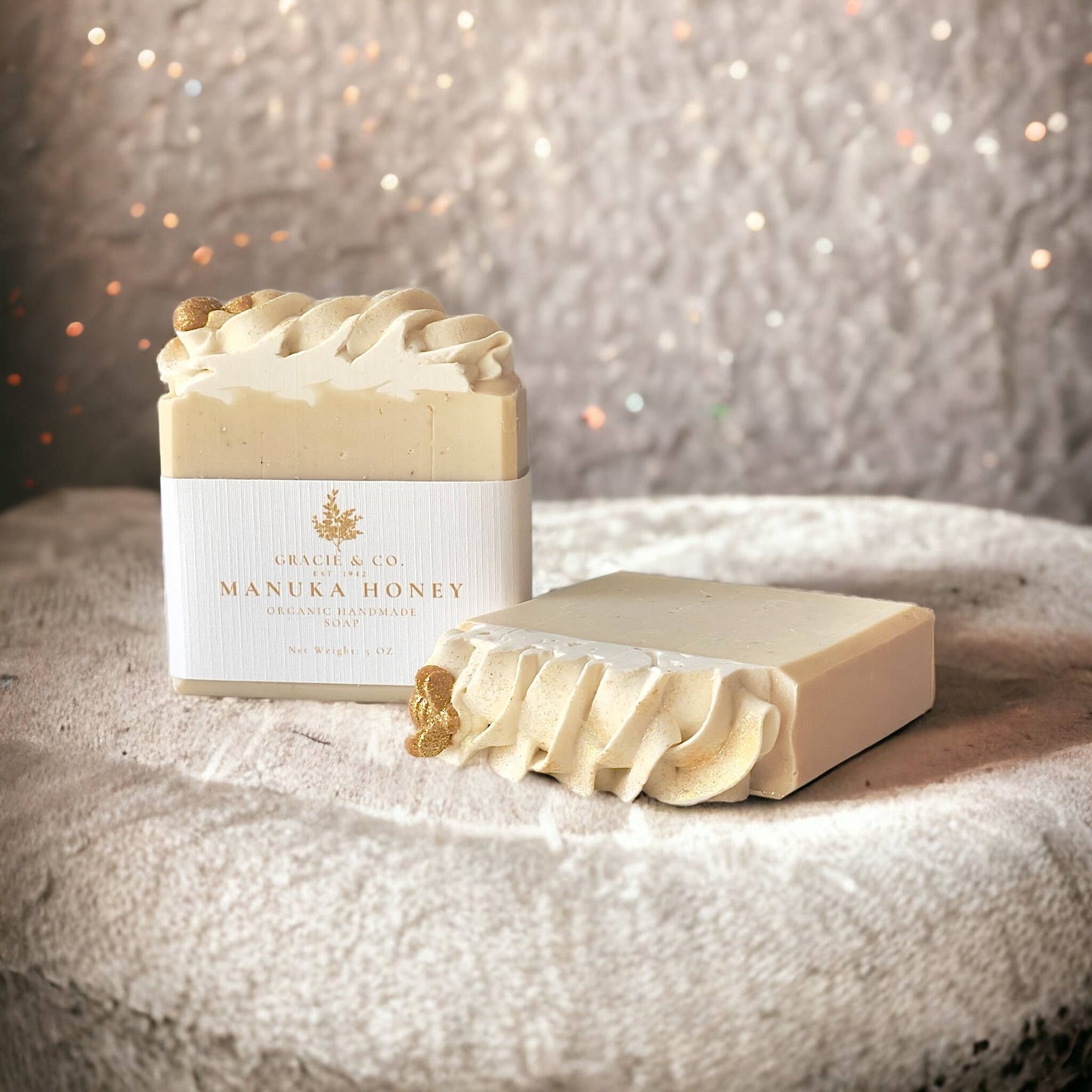 Manuka Honey, Oats & Coconut Milk Shea Butter Soap
