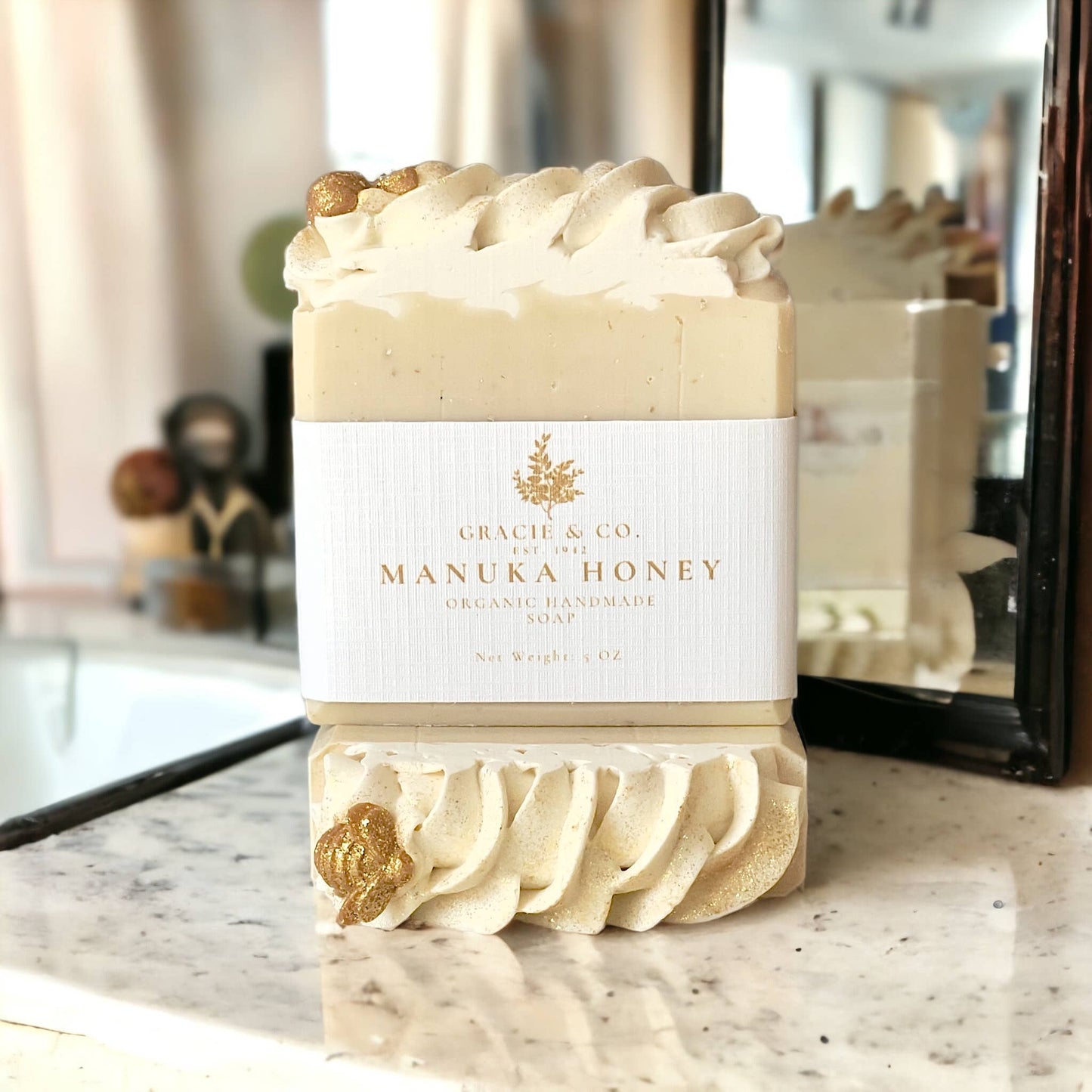 Manuka Honey, Oats & Coconut Milk Shea Butter Soap