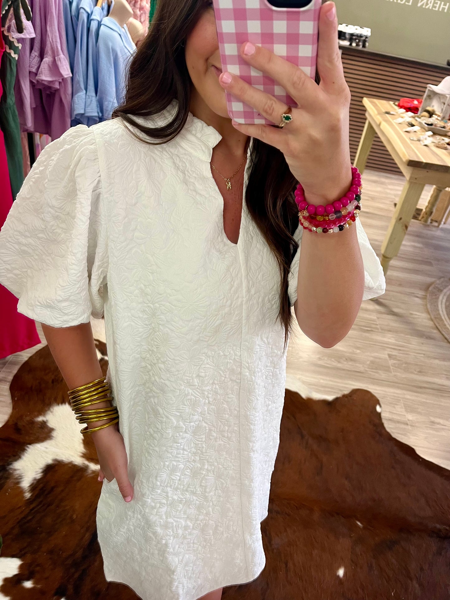 Textured puff sleeve white dress w/ pockets