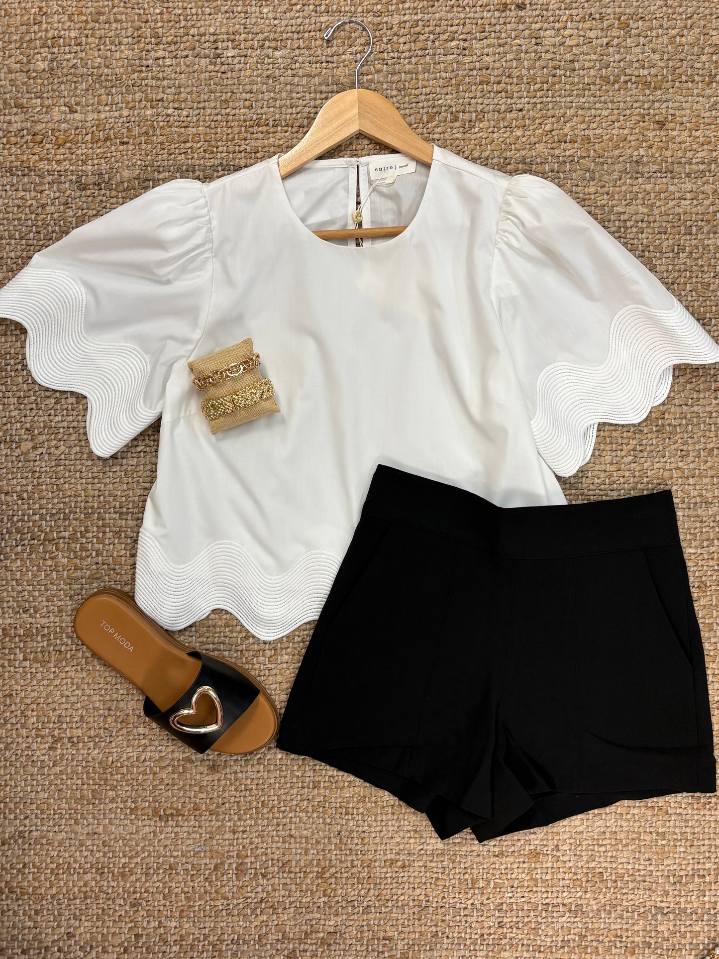 Women’s white wave trim blouse