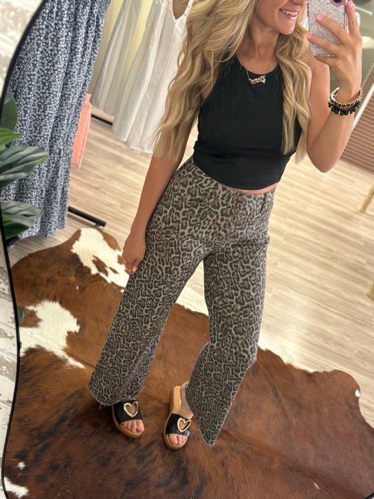 Leopard denim jeans